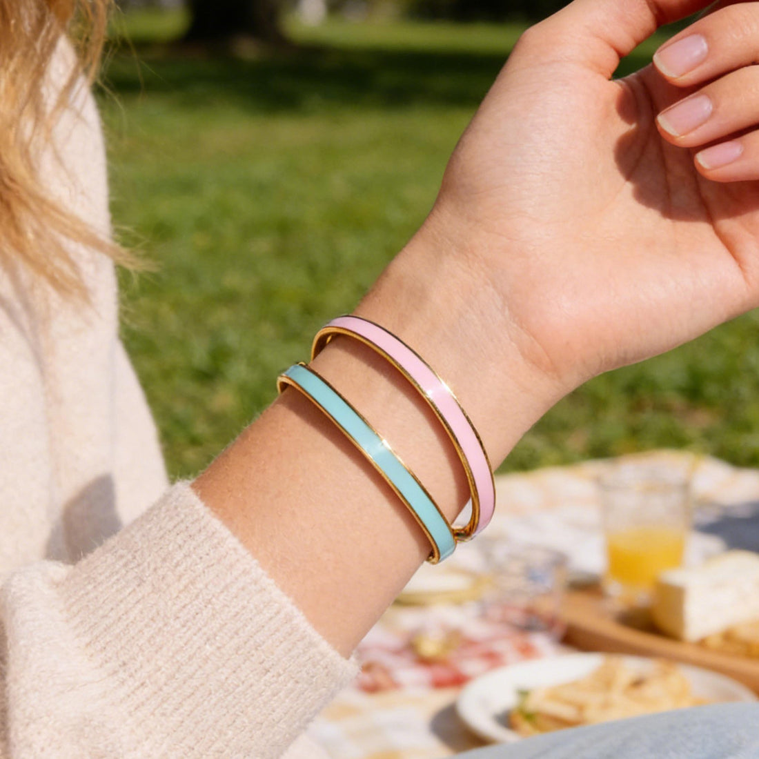 Don't Let the Hard Days Win Color Bangle